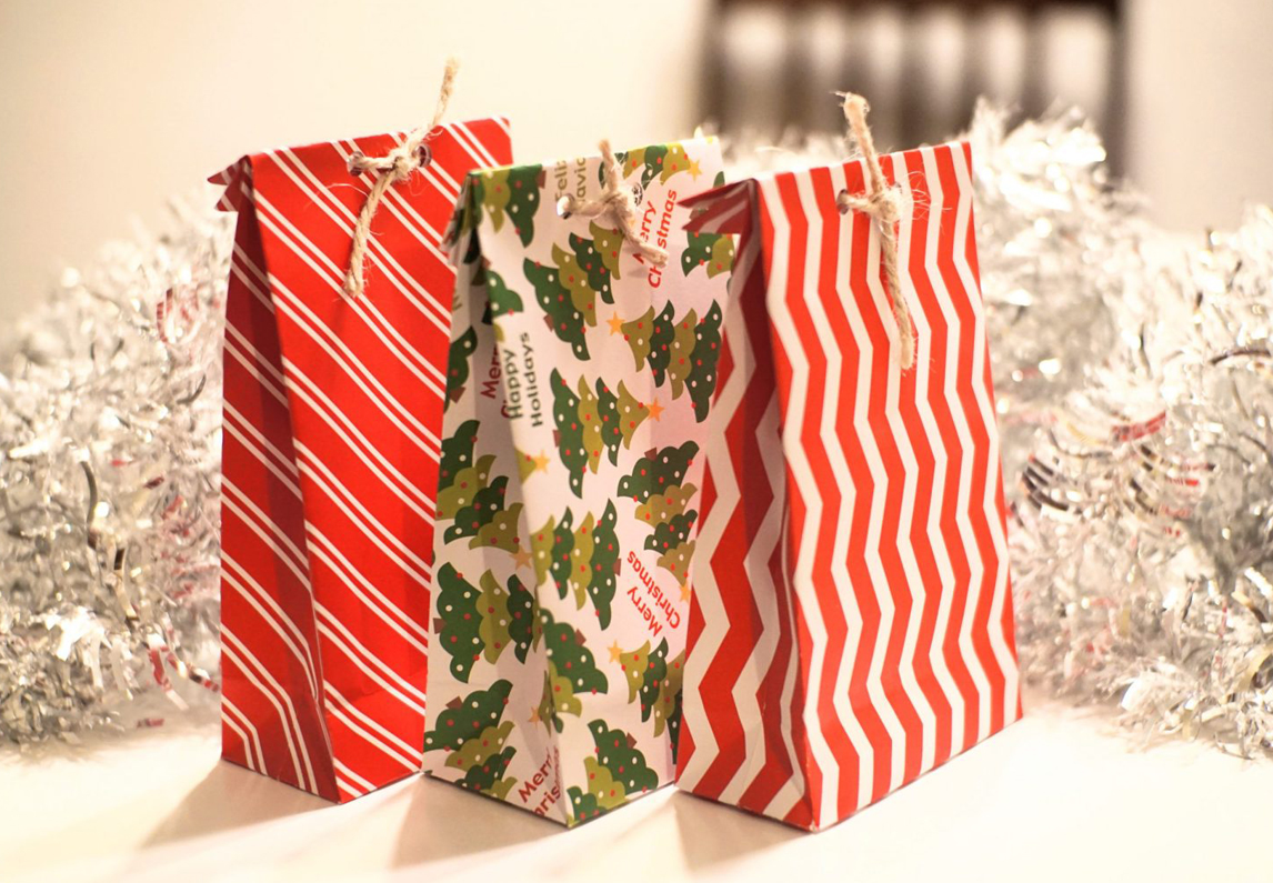 gift paper bag wholesale