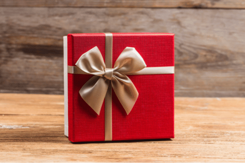 Tips for choosing effective and unique large gift boxes